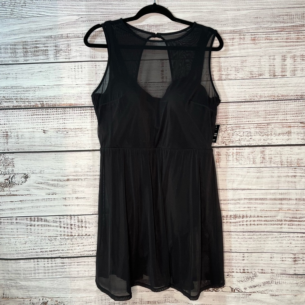 Torrid 2X D/DD Underwire Long Mesh Overlay Swim Dress With Brief - Picture 2 of 11